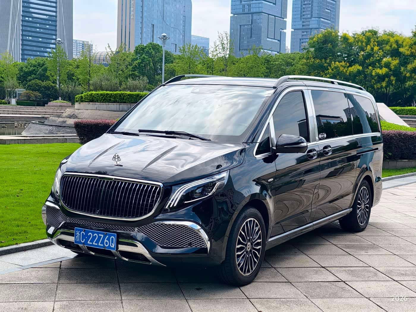 Mercedes-Benz V-Class