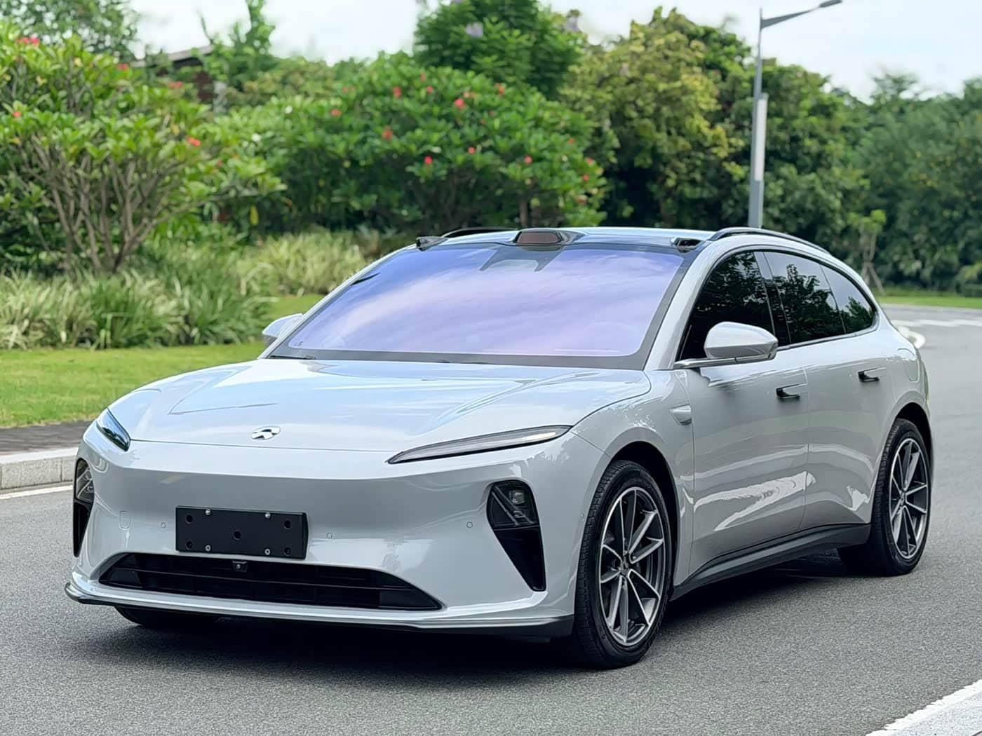 NIO ET5T