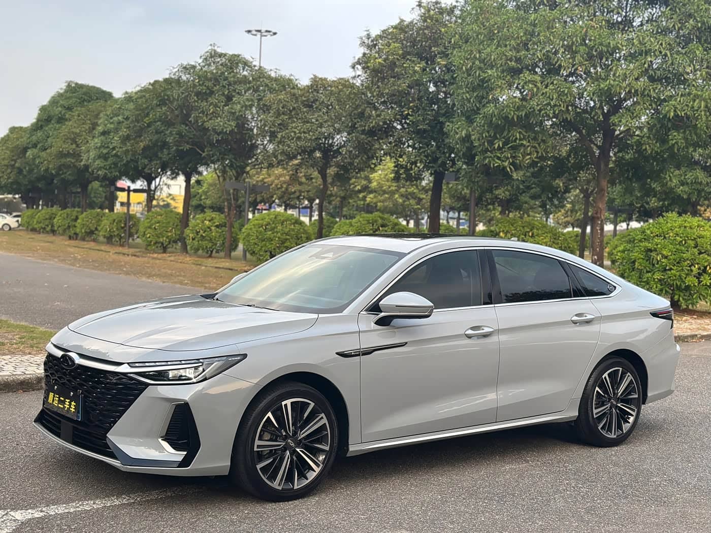 Chery Arrizo 8
