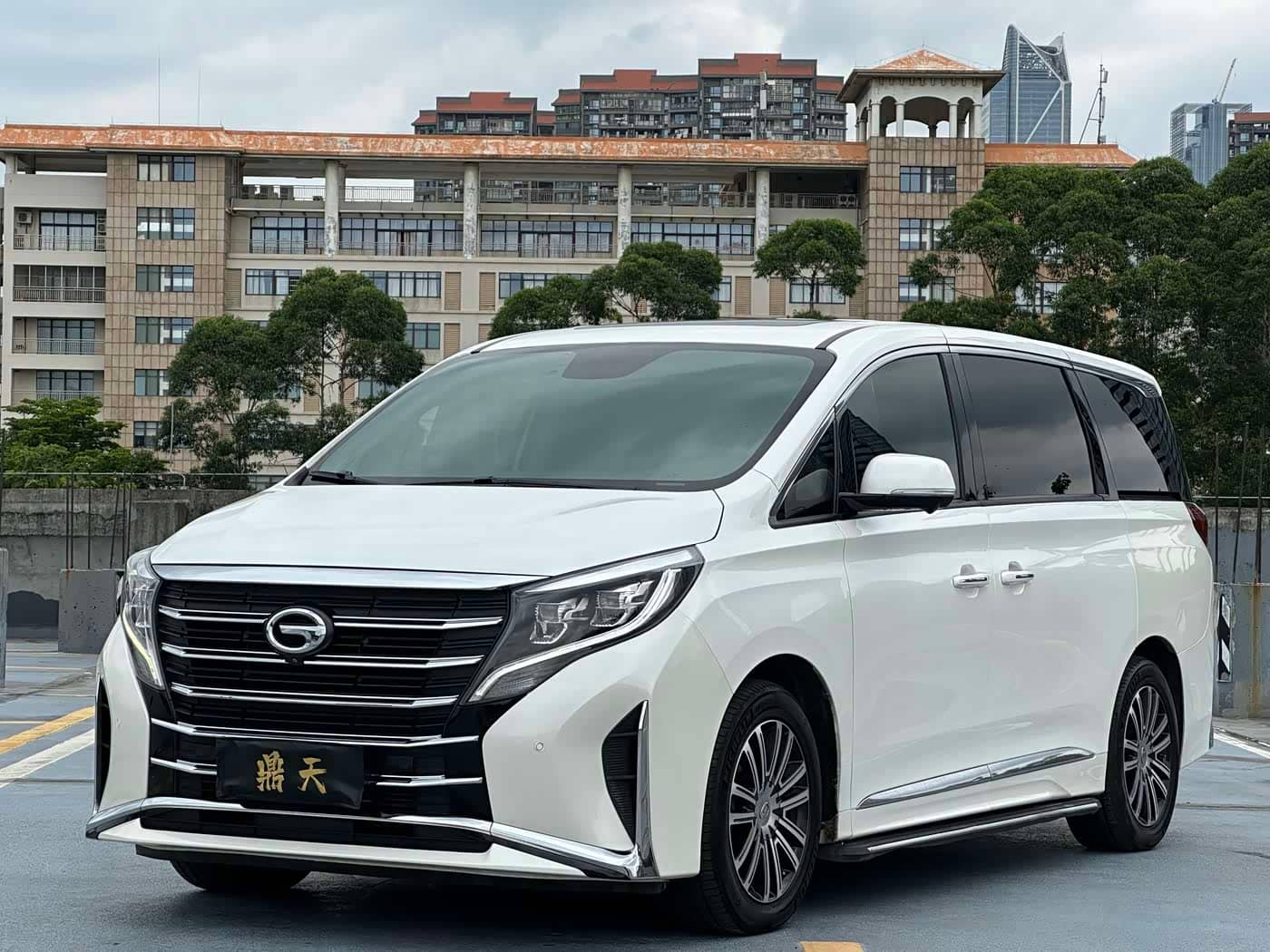 GAC Trumpchi Trumpchi M8