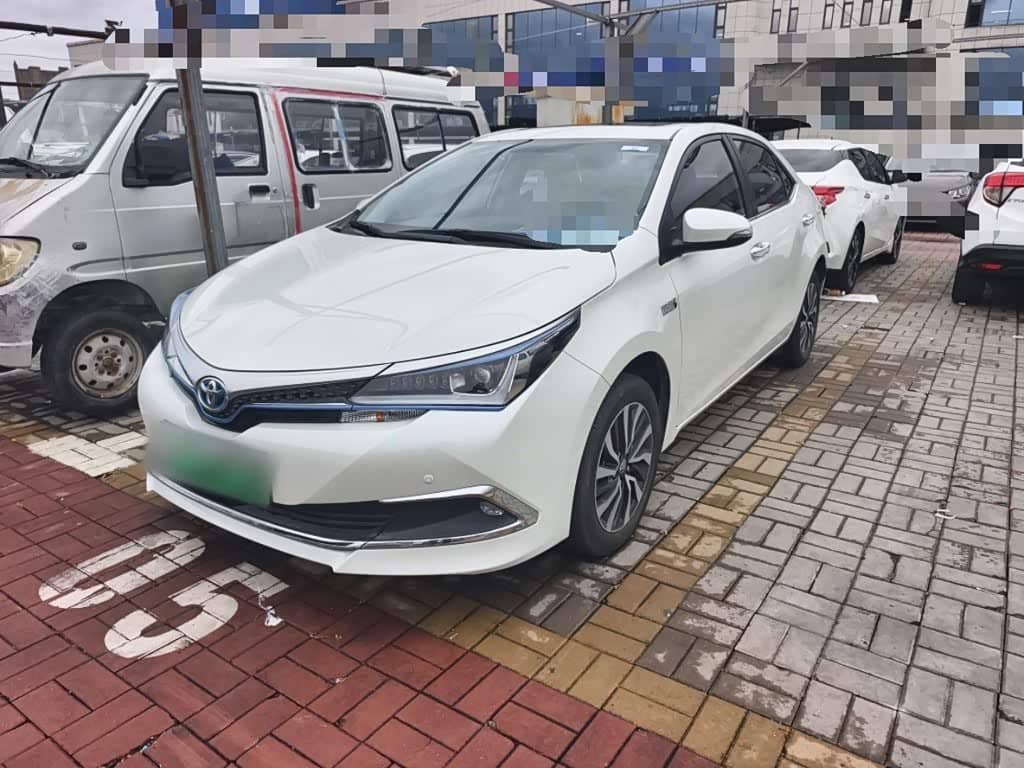 Toyota Corolla Twin Engine E+