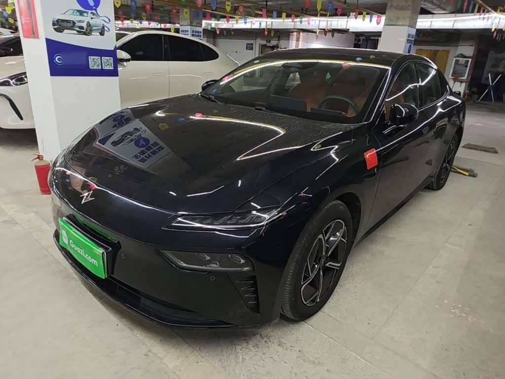 Dongfeng Yipai eπ007