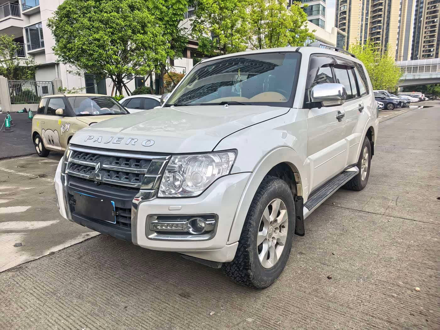 Mitsubishi Pajero