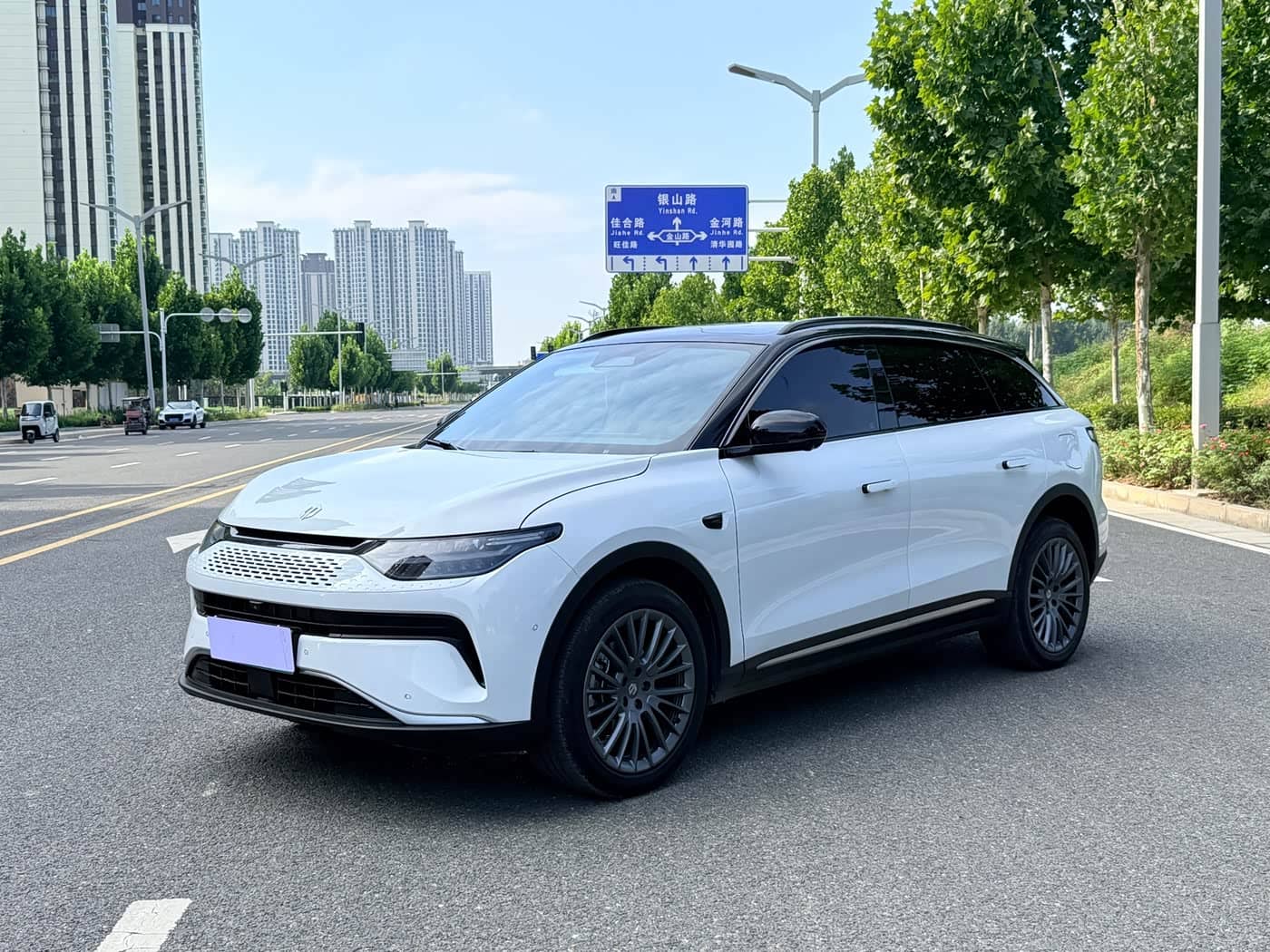 Leapmotor C11