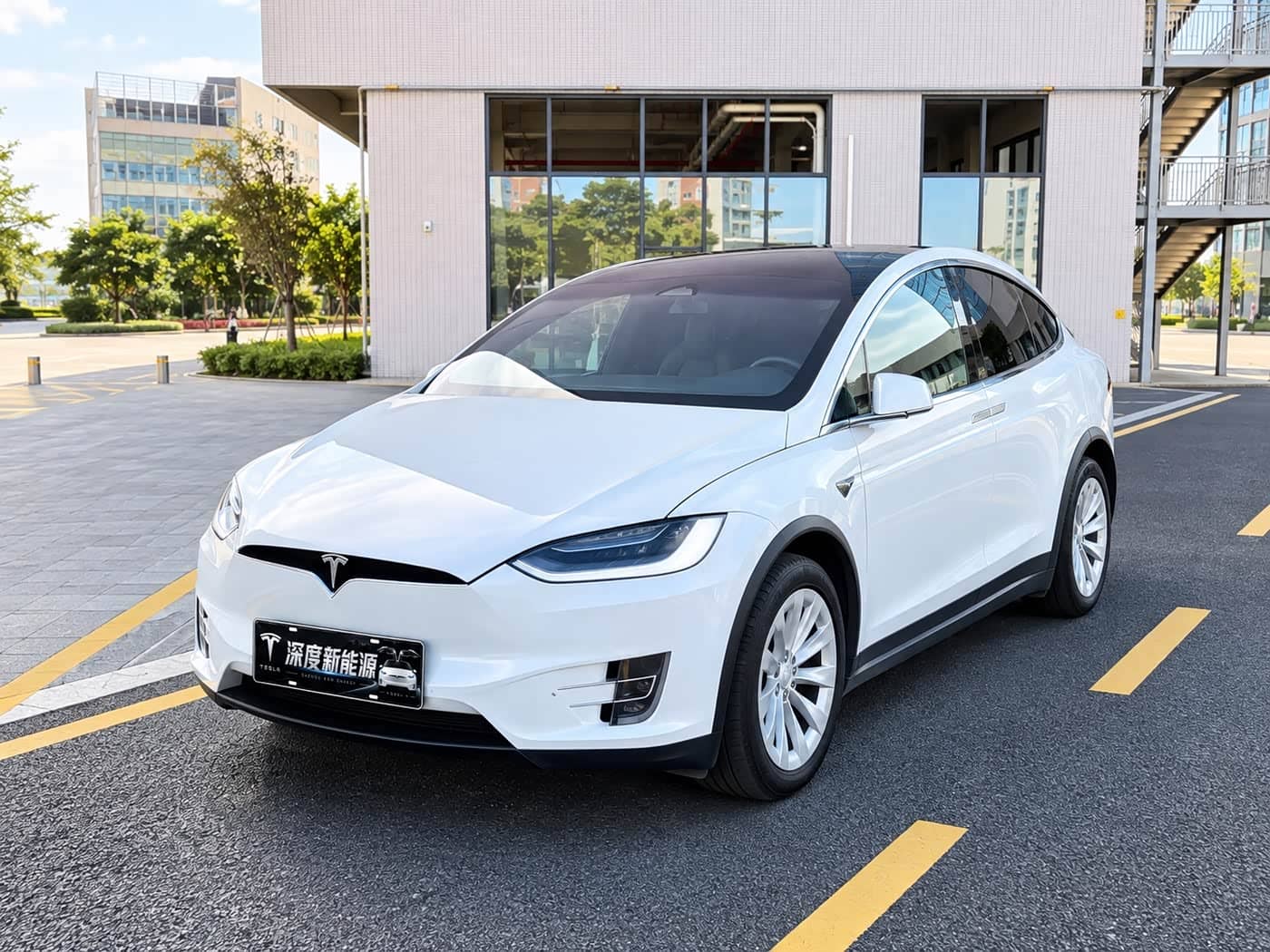 Tesla Model X