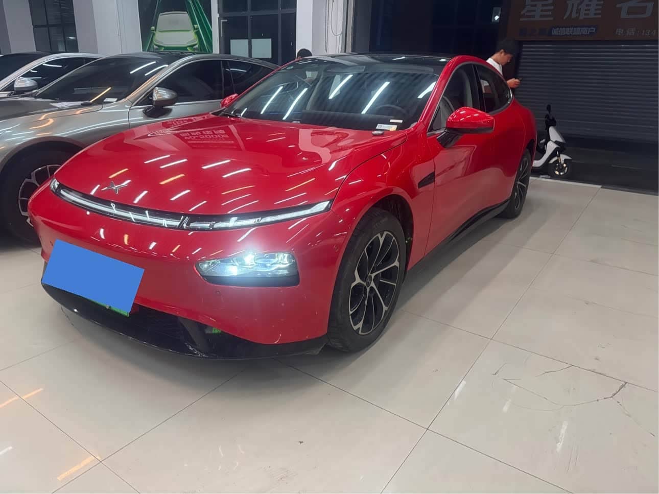 XPeng P7