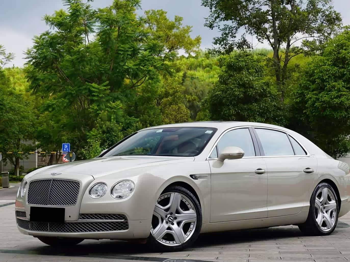 Bentley Flying Spur