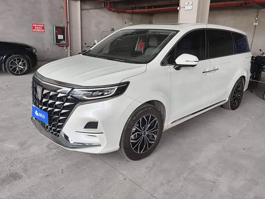 Roewe iMAX8 EV