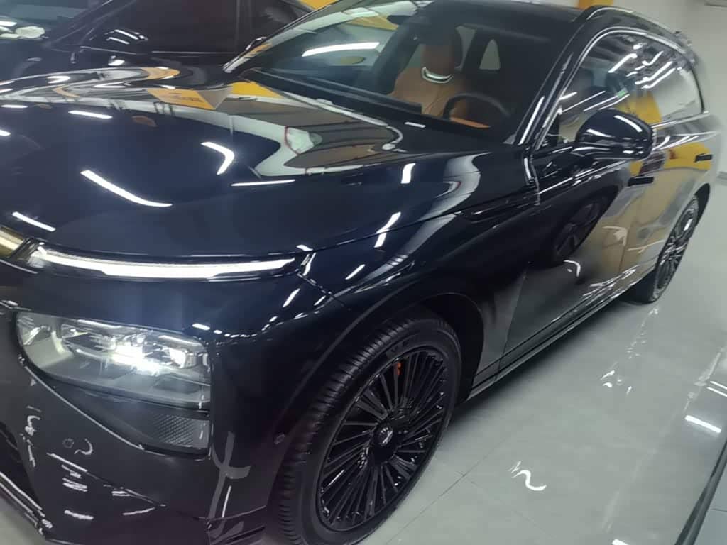 XPeng G9