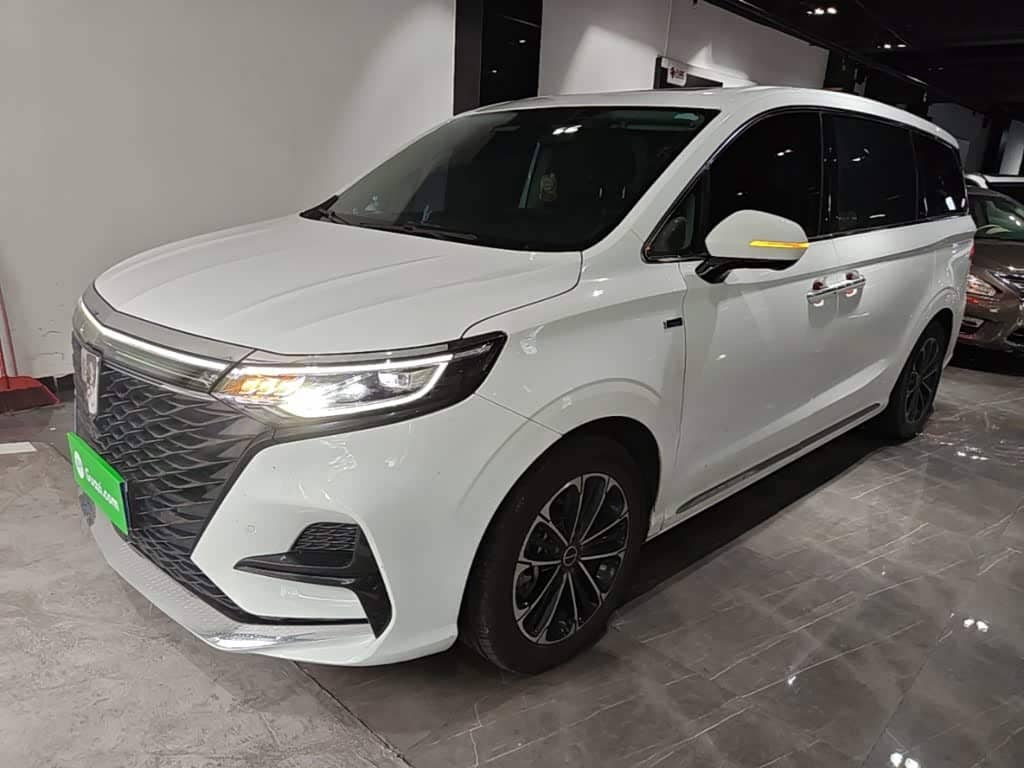 Roewe iMAX8