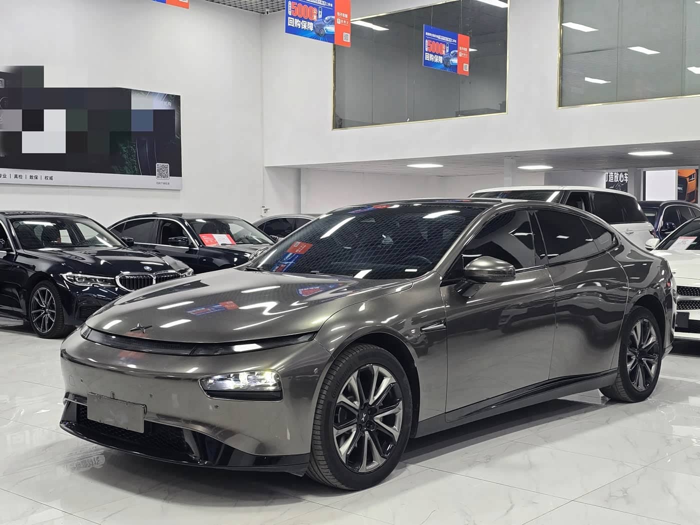 XPeng P7