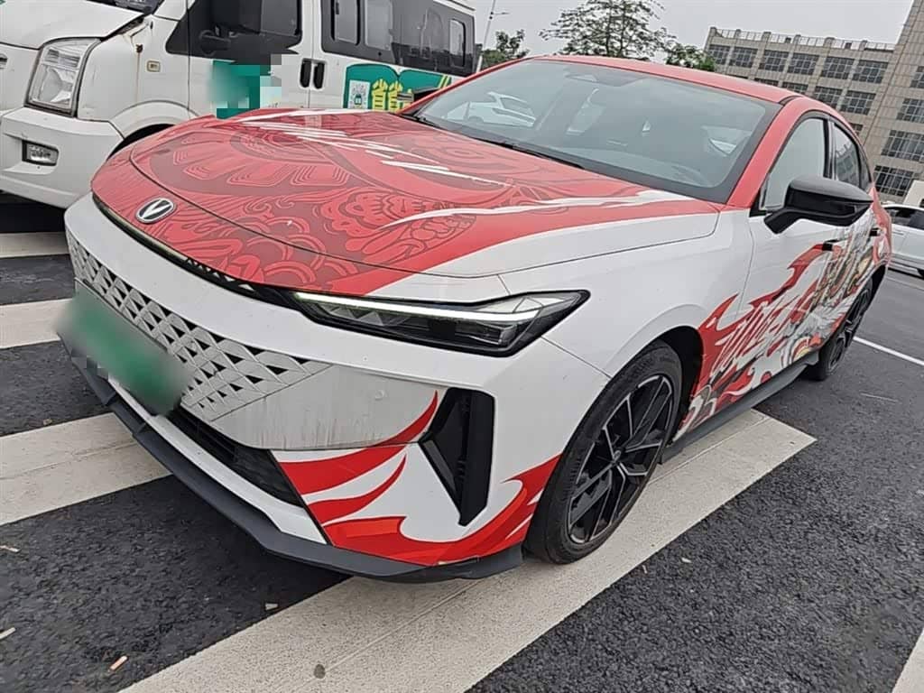 Changan UNI-V iDD