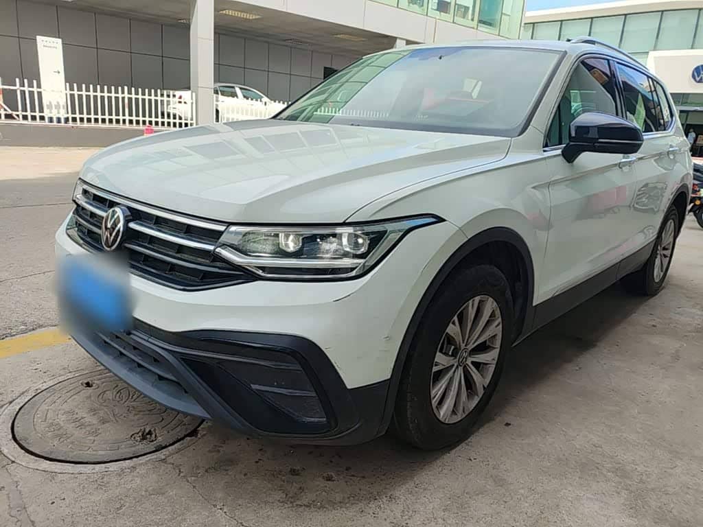 Volkswagen Tiguan L