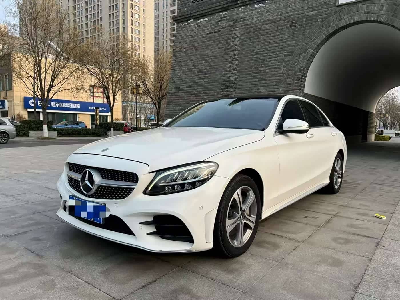 Mercedes-Benz C-Class