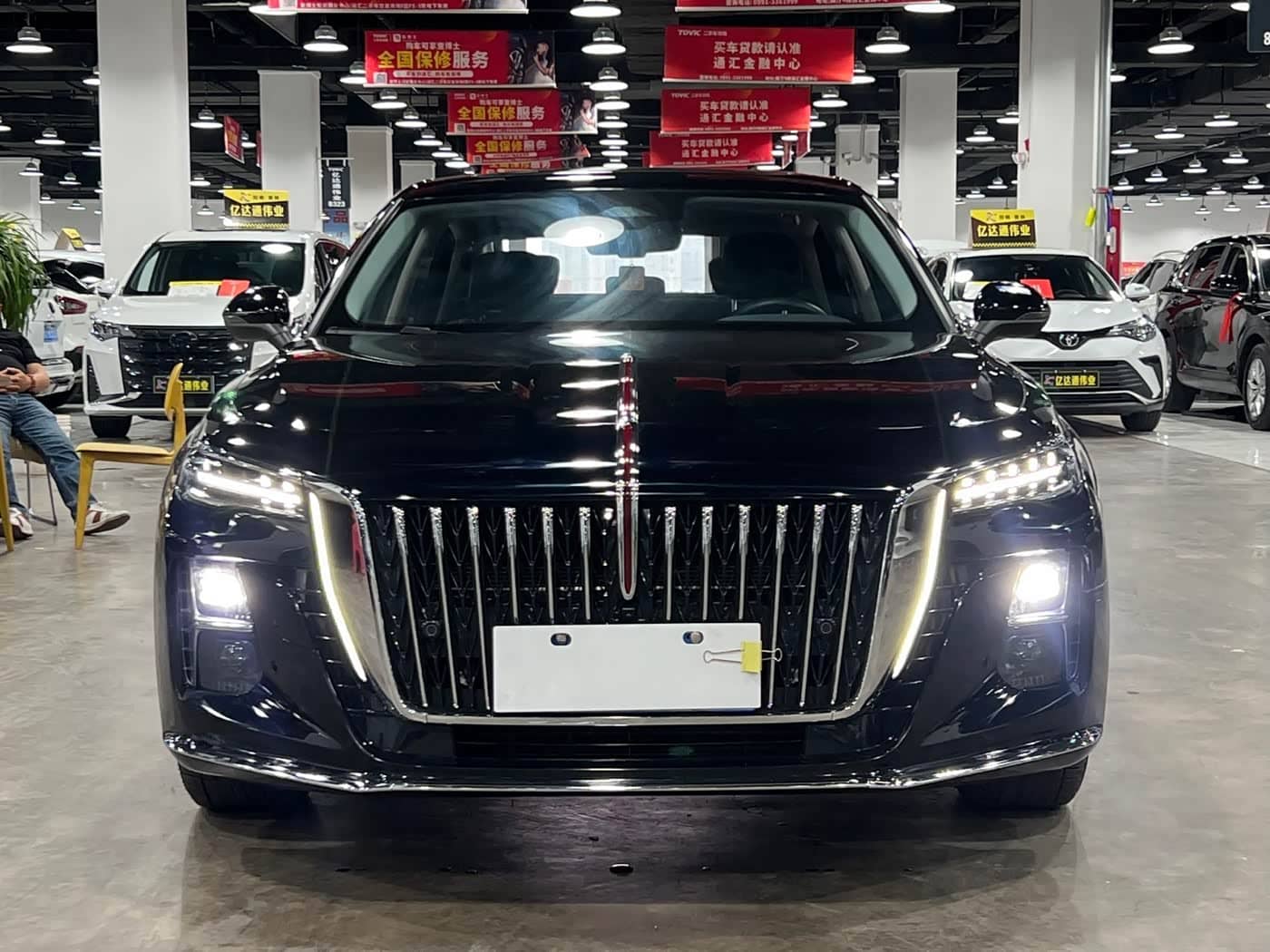 Hongqi H5