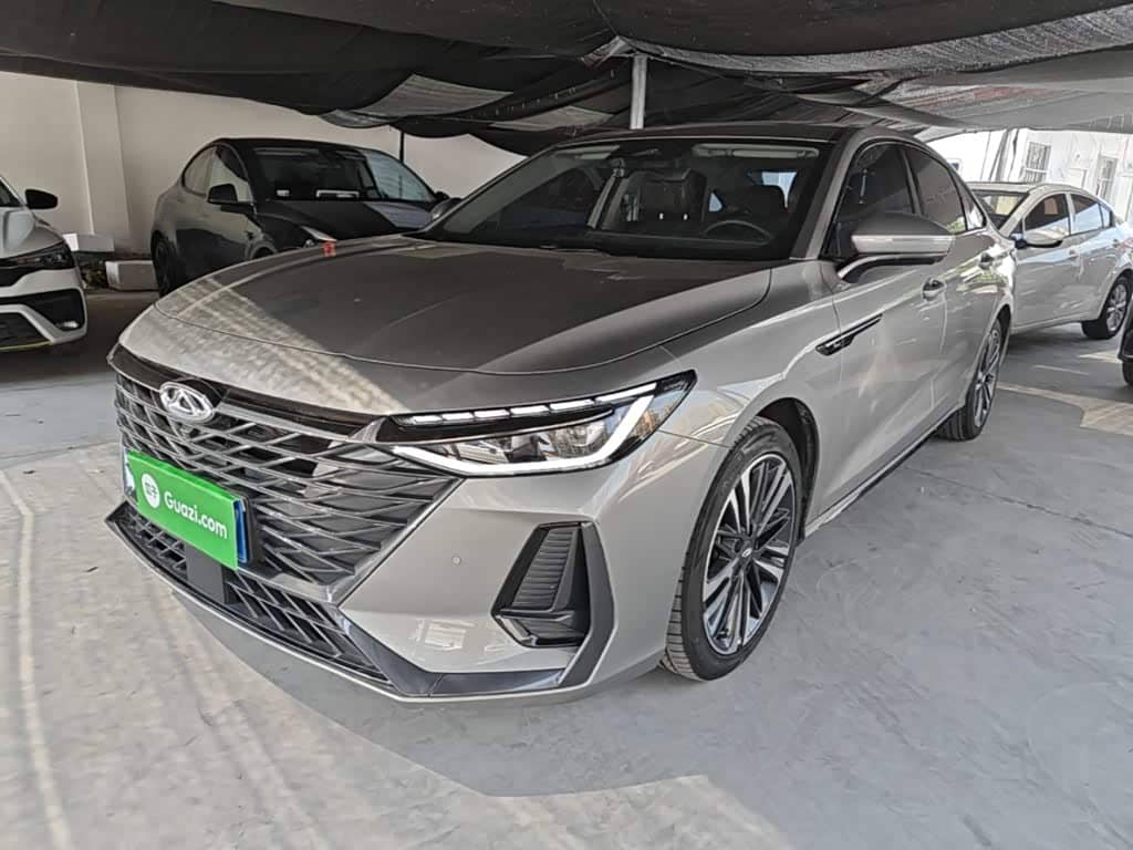 Chery Arrizo 8
