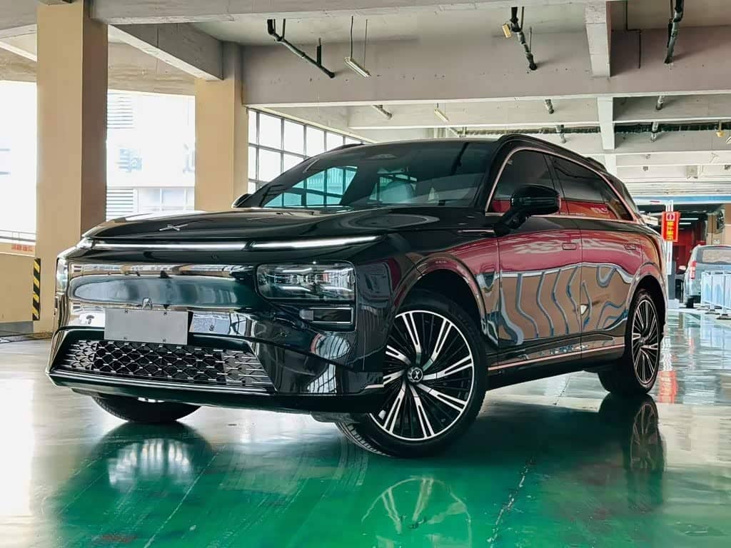 XPeng G9