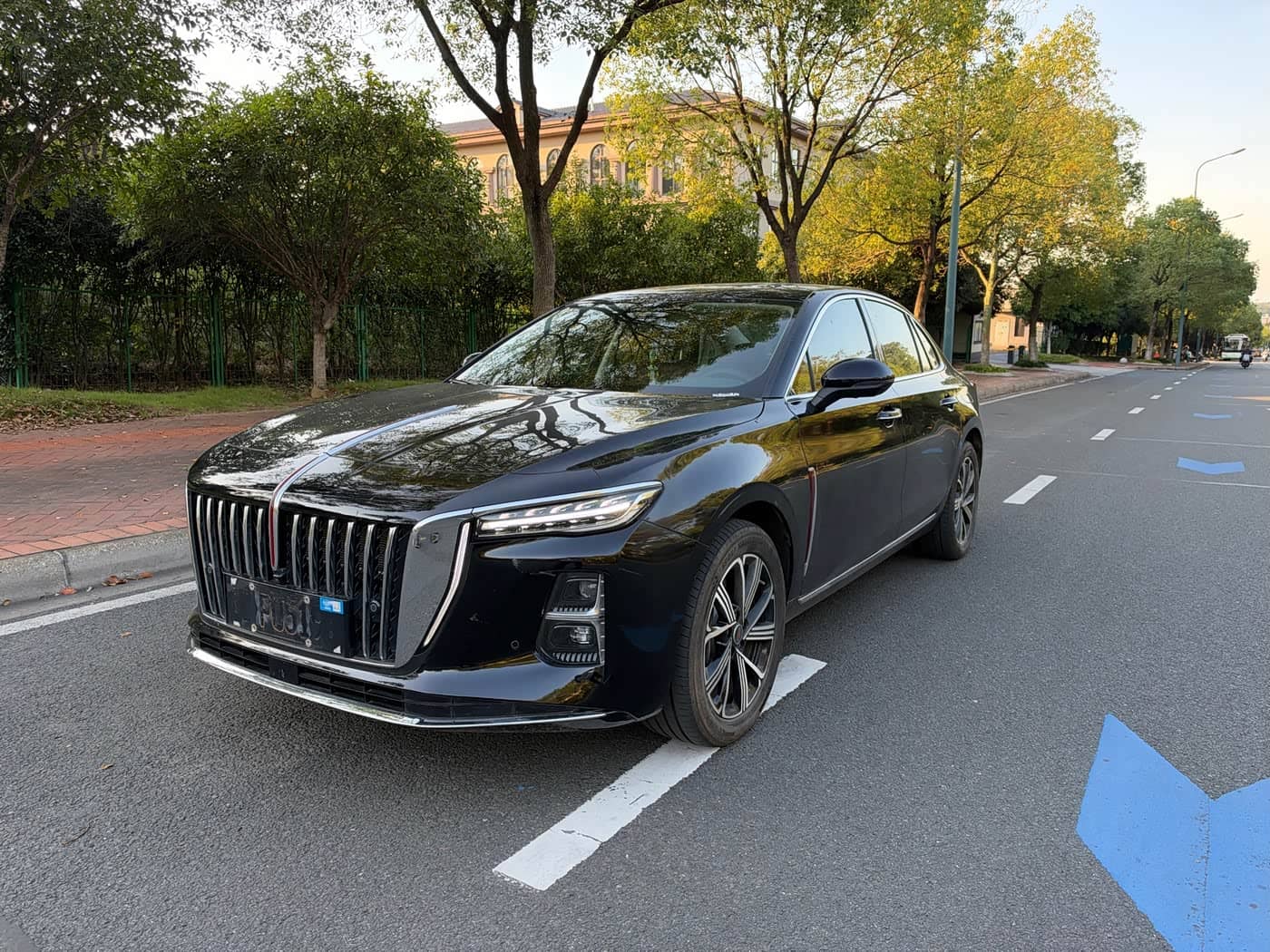 Hongqi H5 PHEV