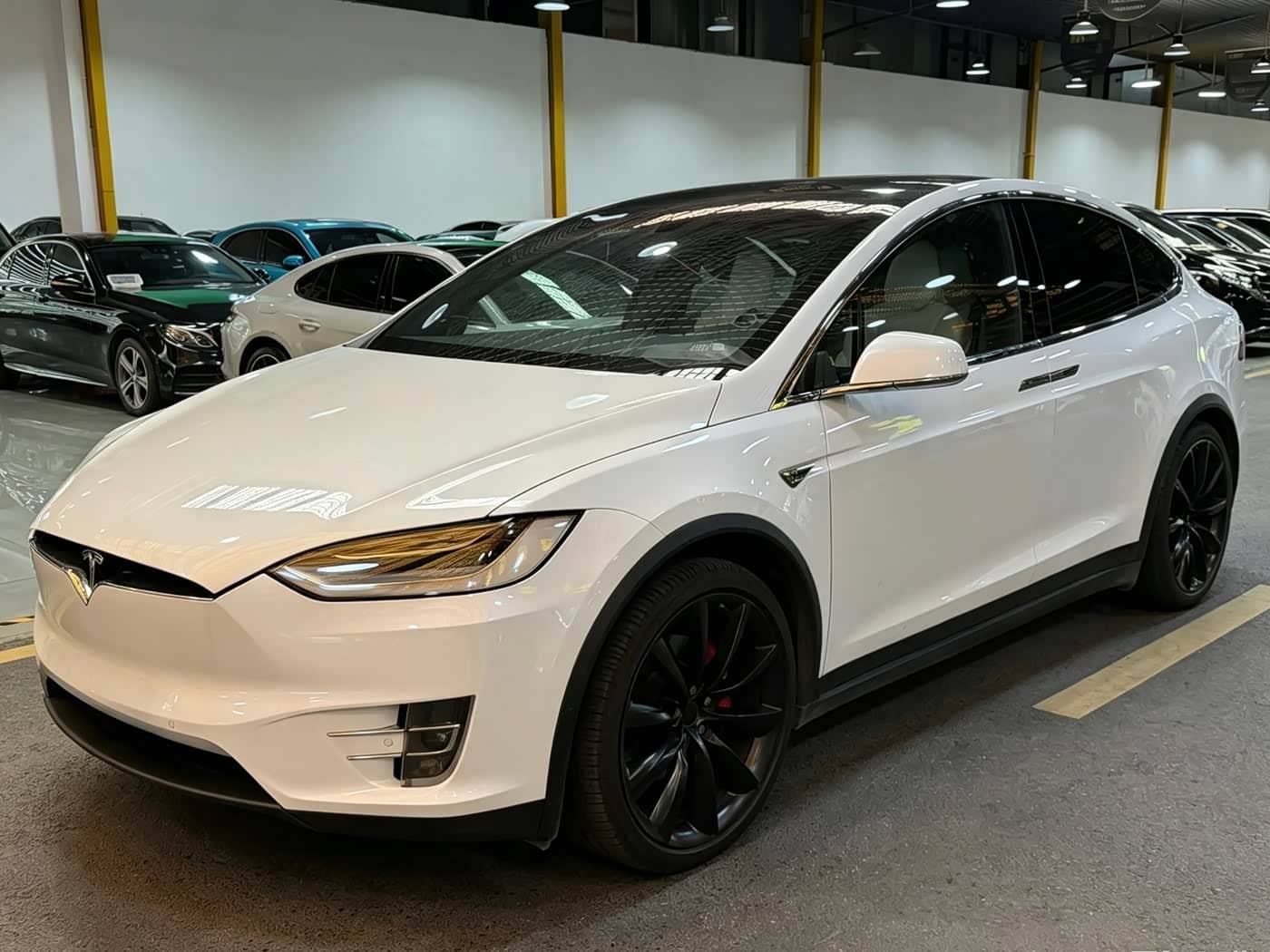 Tesla Model X
