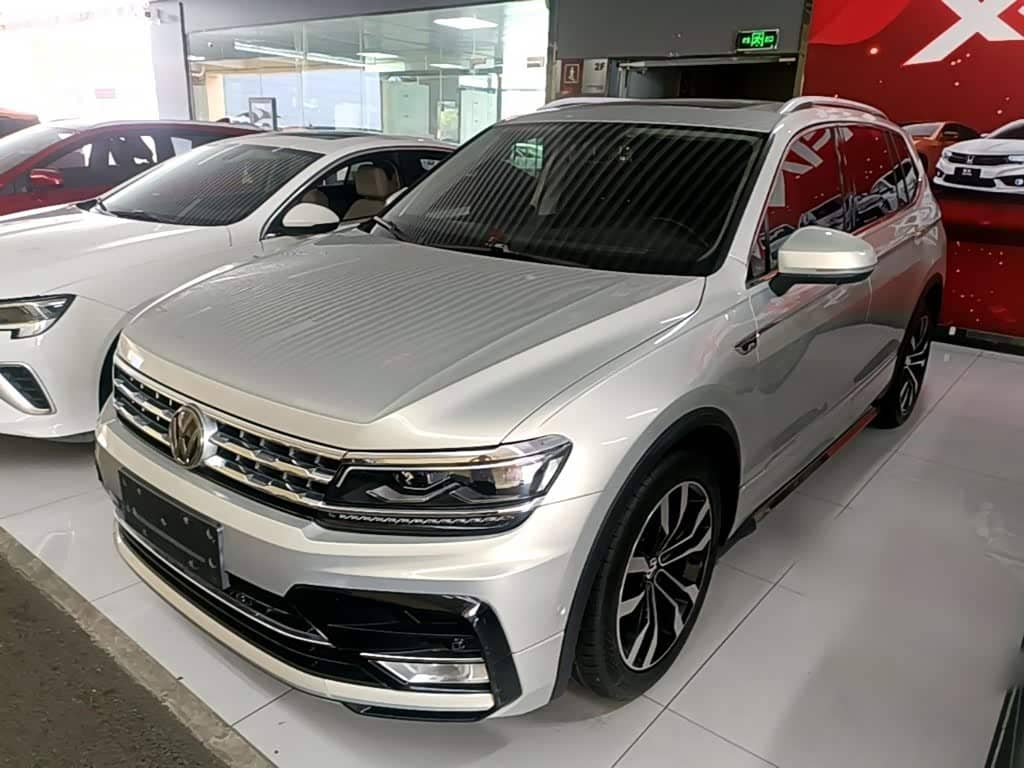 Volkswagen Tiguan L
