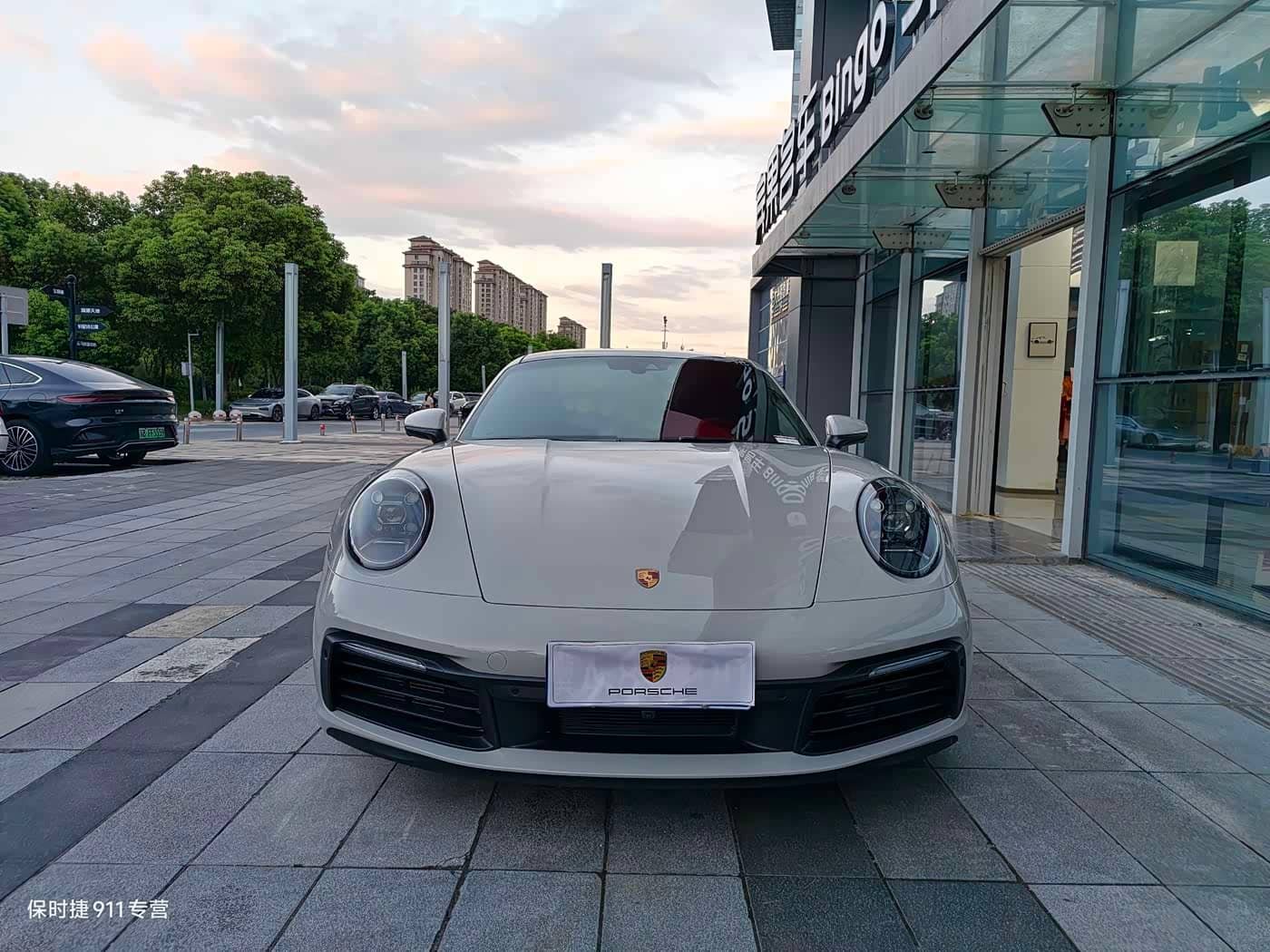 Porsche 911