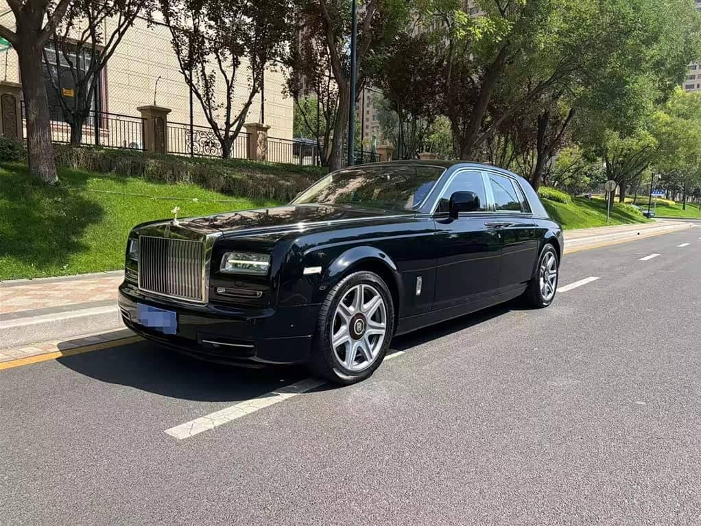 Rolls-Royce Phantom
