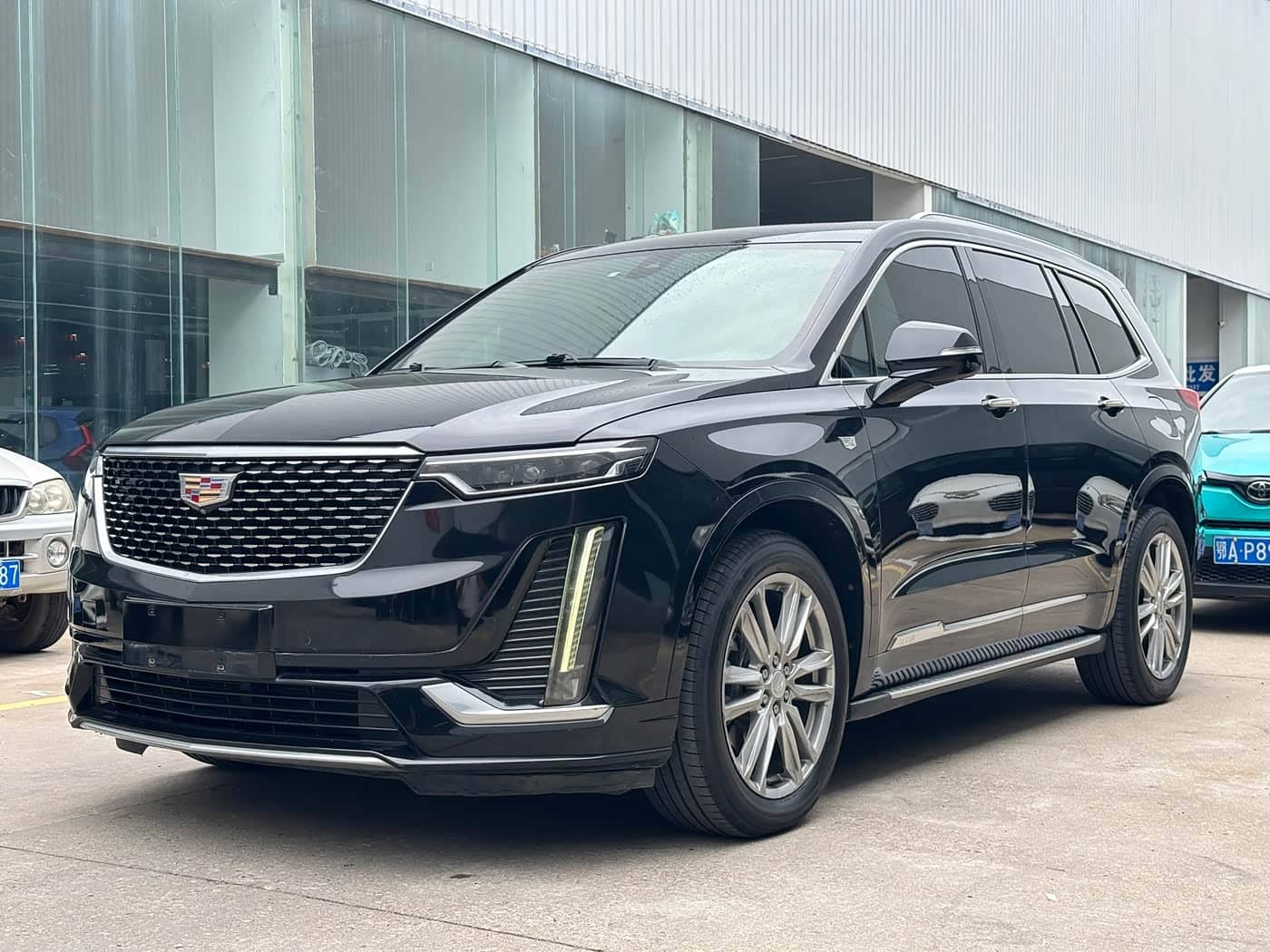 Cadillac XT6