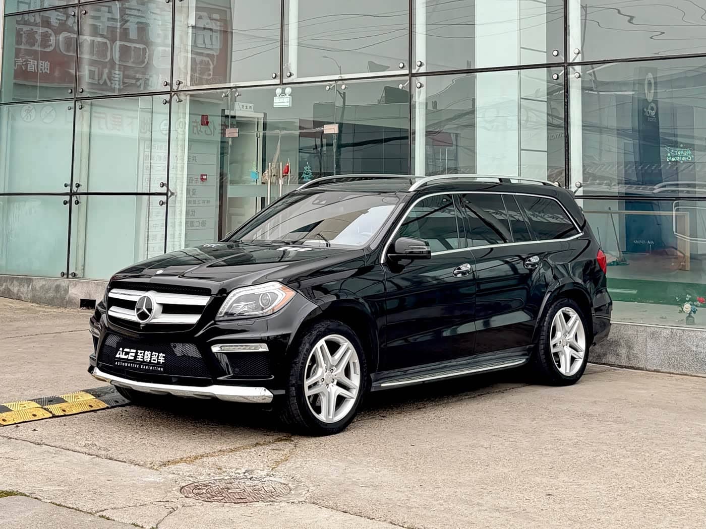 Mercedes-Benz GL-Class