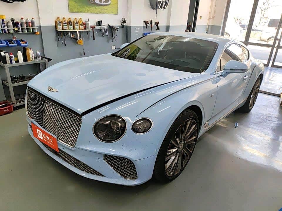 Bentley Continental