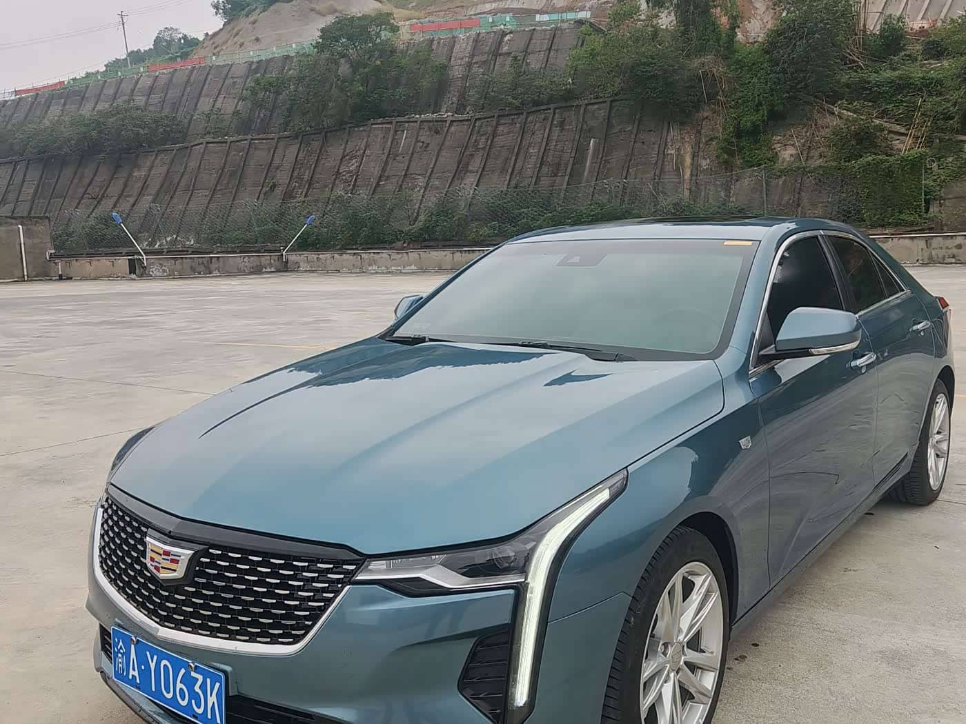 Cadillac CT4
