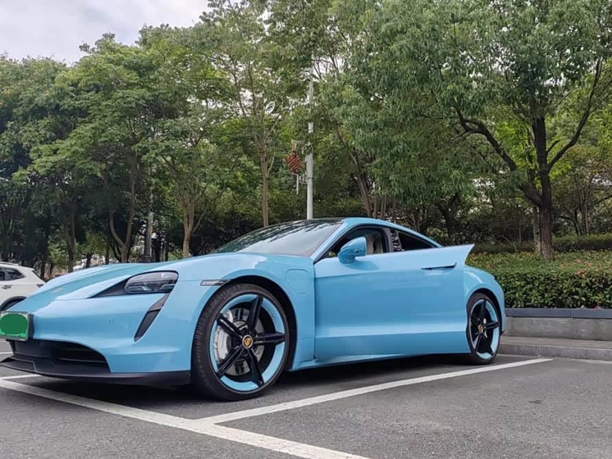 Porsche Taycan