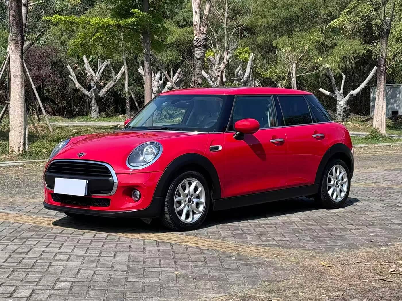 MINI MINI