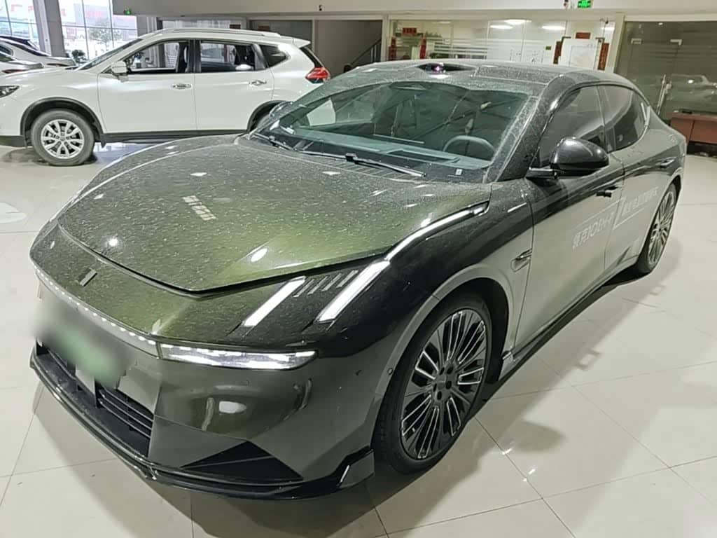 Lynk & Co 10 EM-P