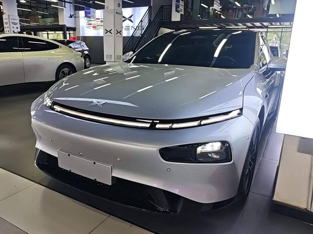 XPeng P7