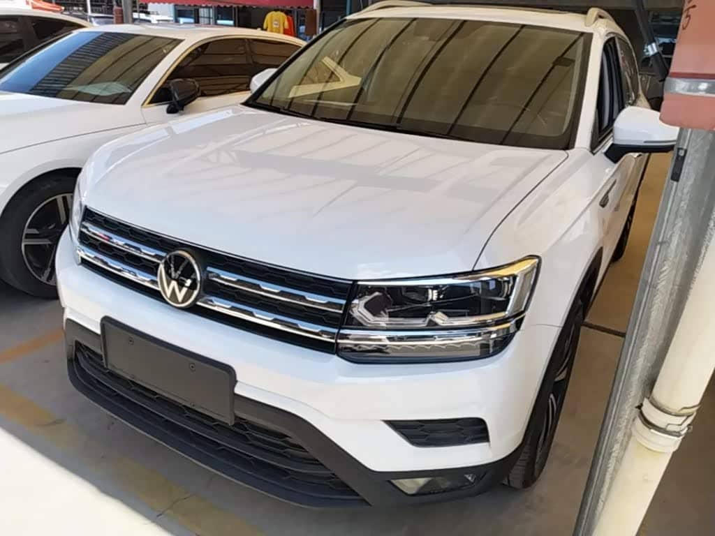 Volkswagen Tharu