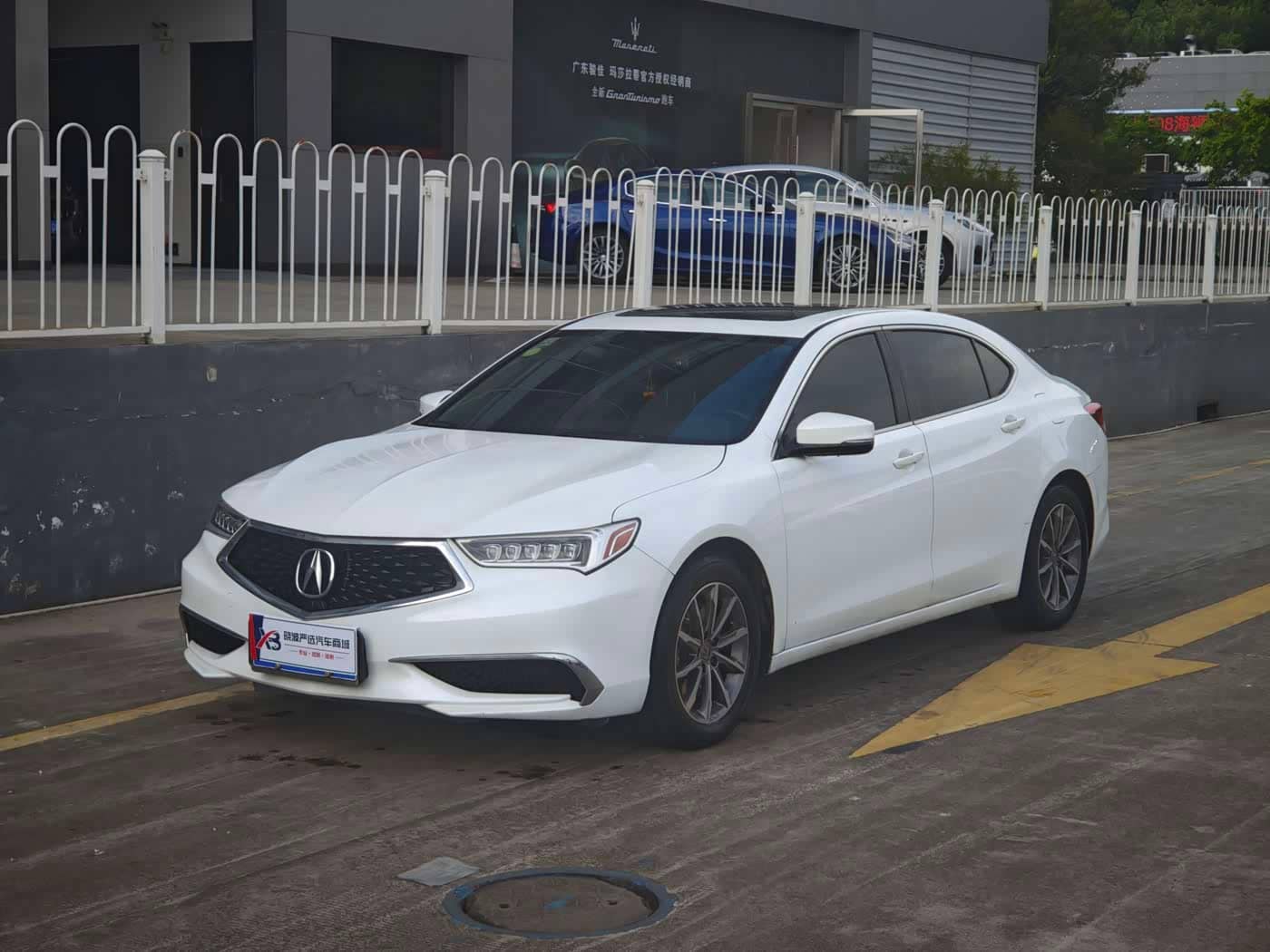 Acura TLX-L