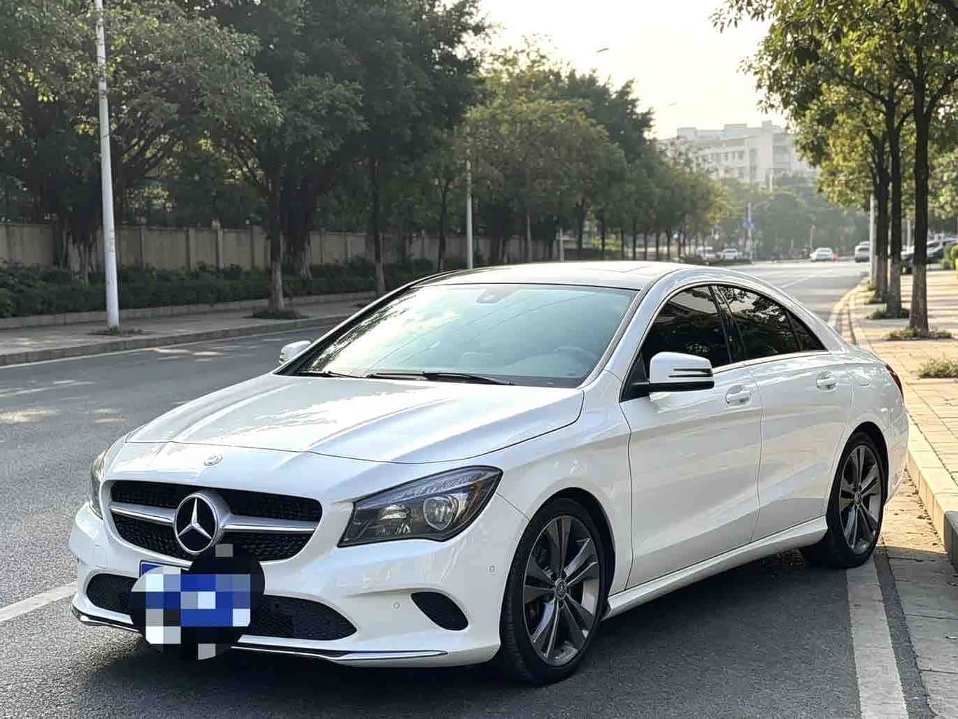 Mercedes-Benz CLA