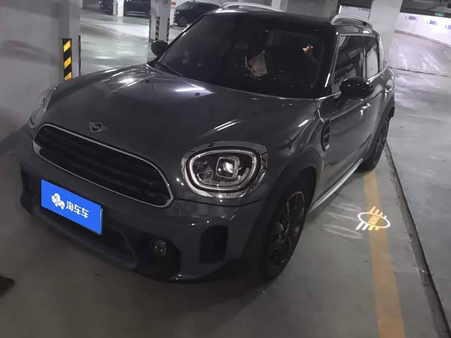 MINI COUNTRYMAN