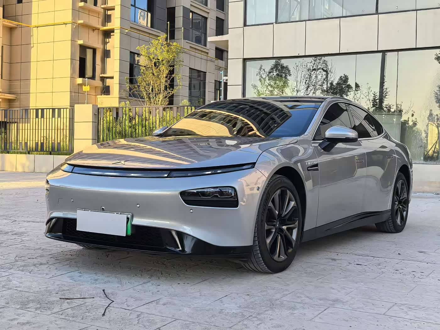XPeng P7