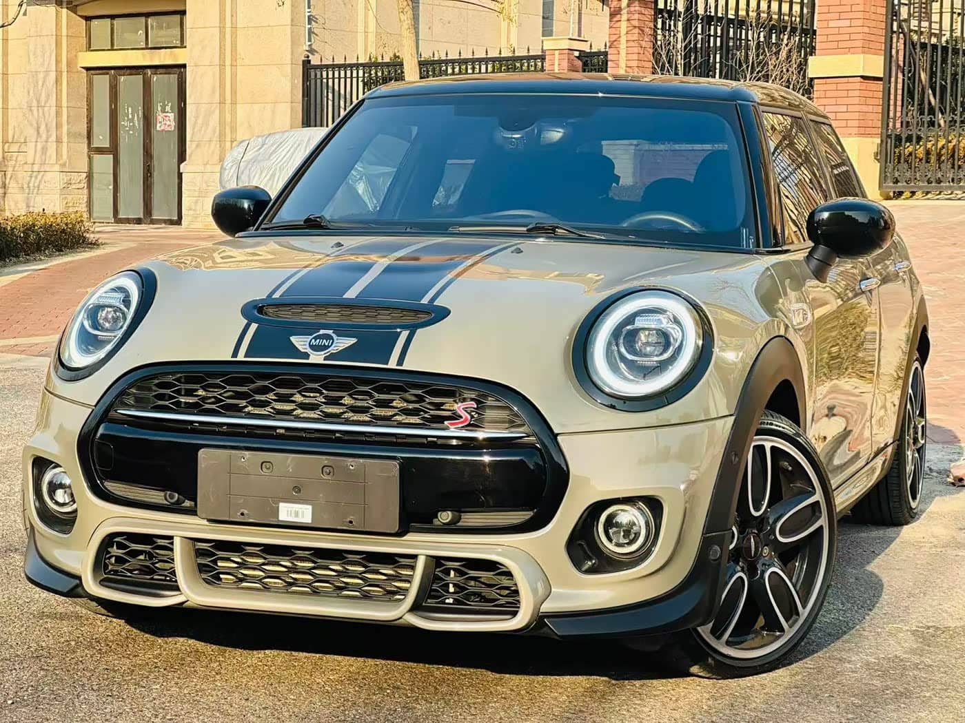 MINI MINI