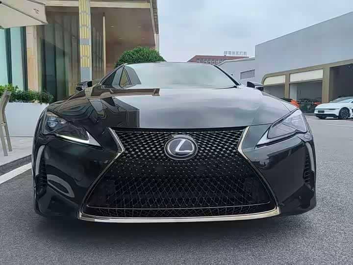 Lexus LC