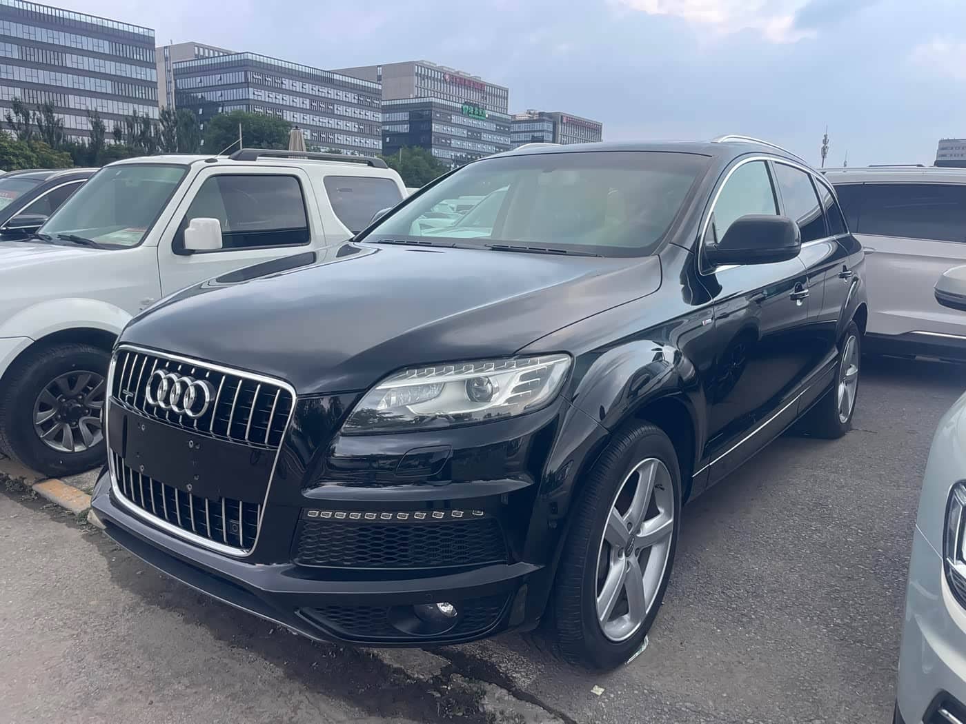 Audi Q7