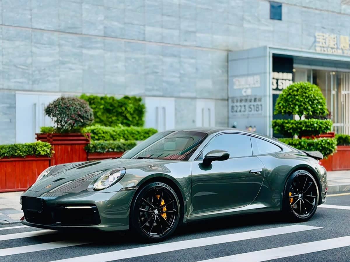 Porsche 911