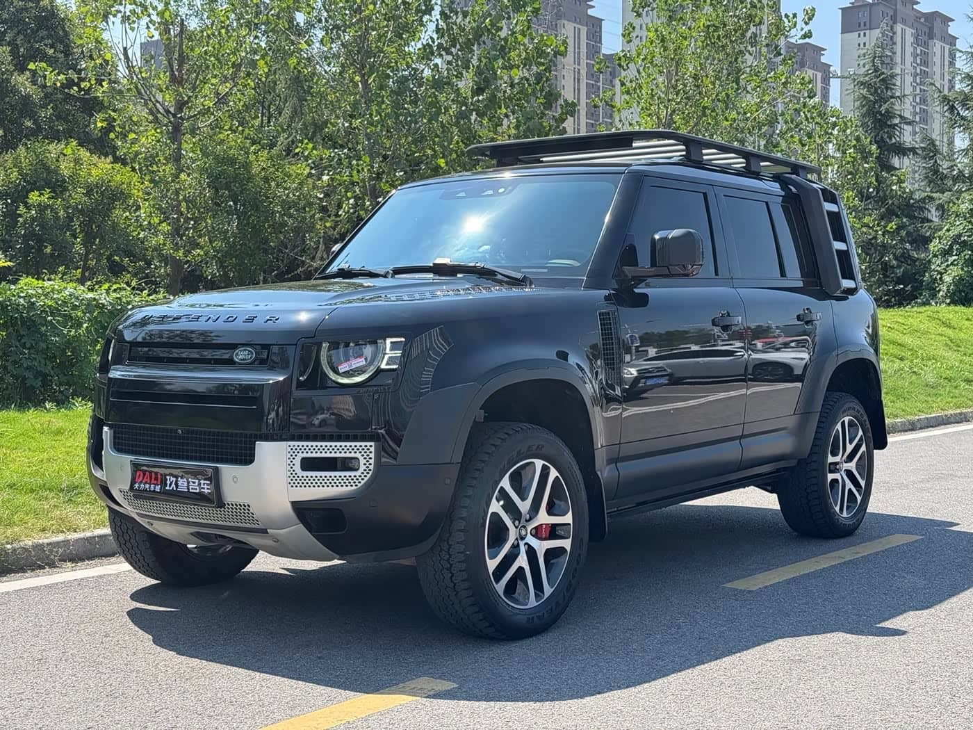 Land Rover Defender