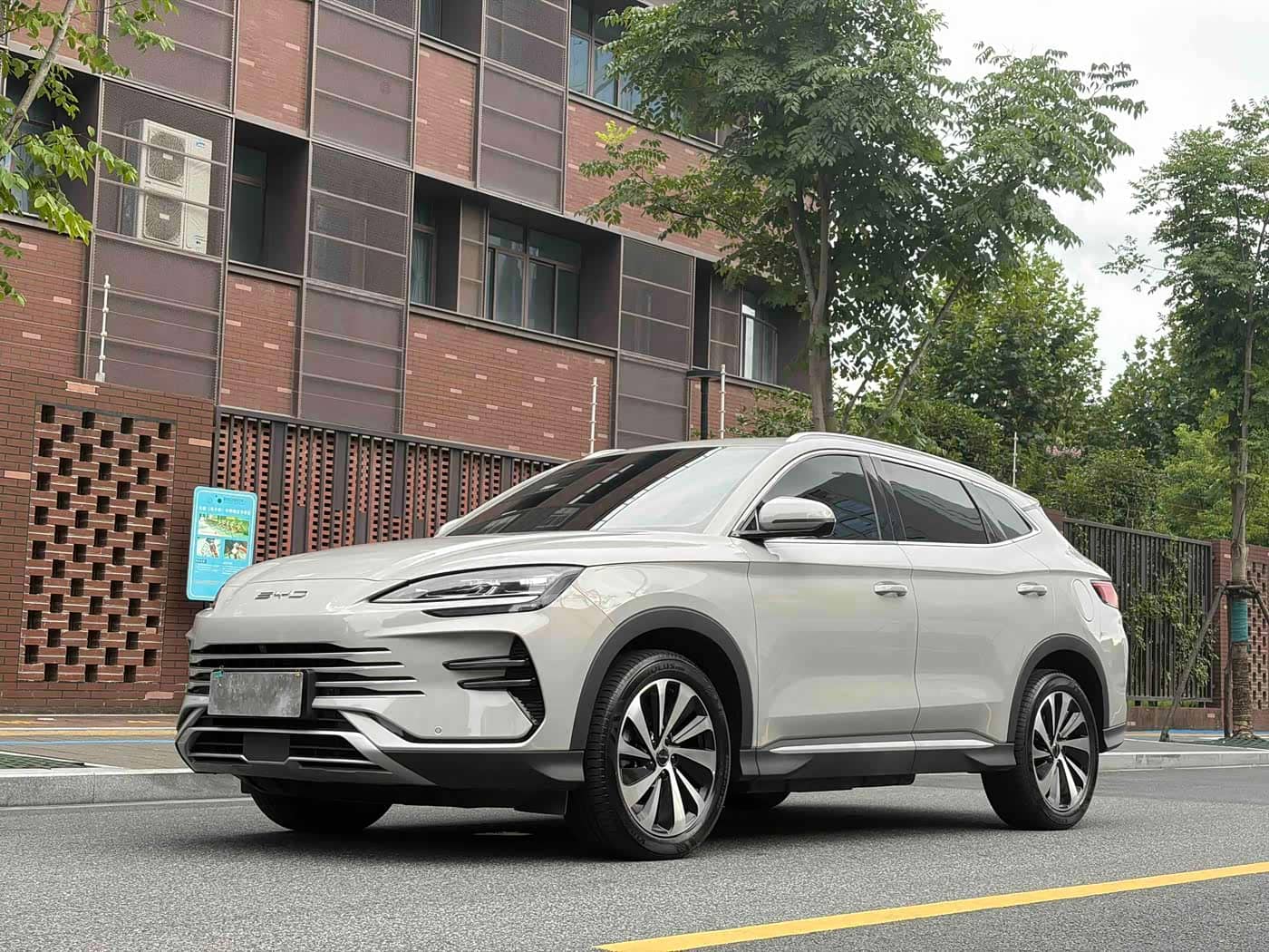 BYD Song PLUS PHEV