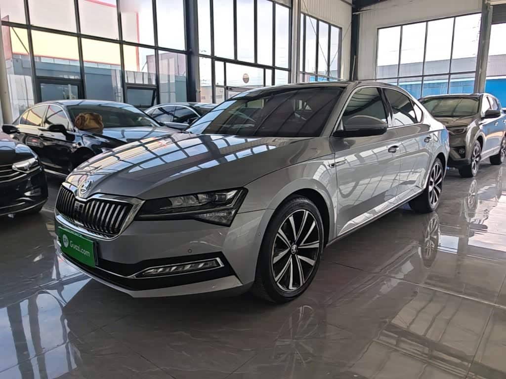 Škoda Superb