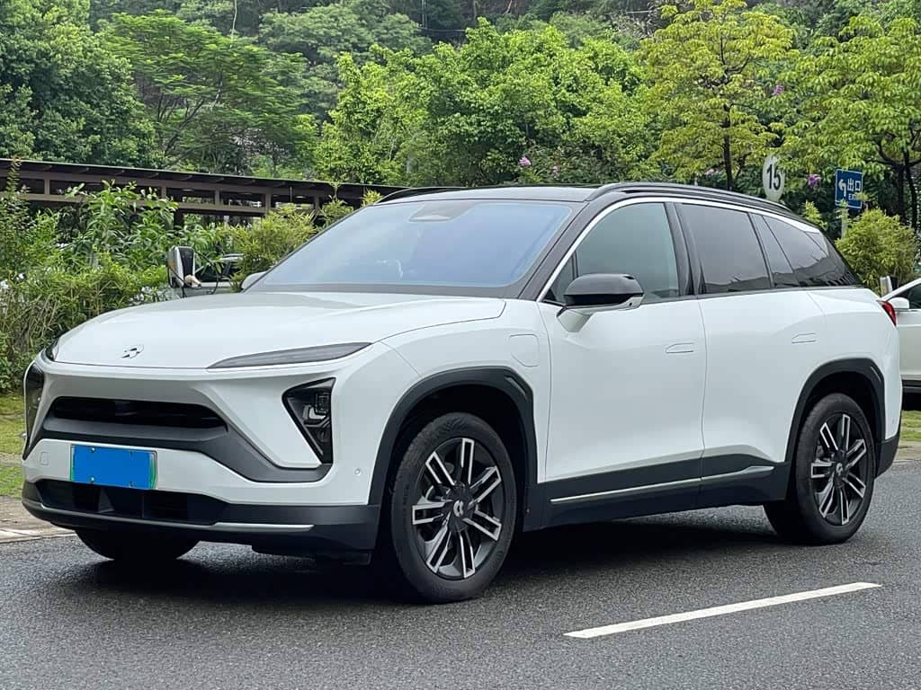 NIO ES6