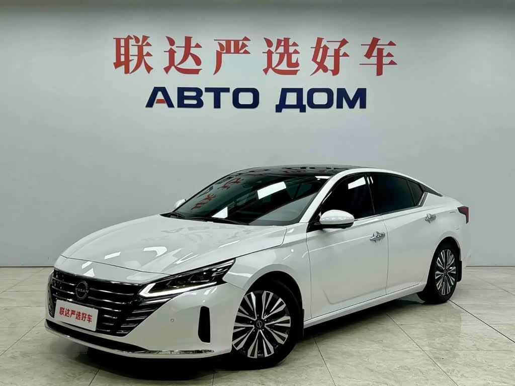 Nissan Teana