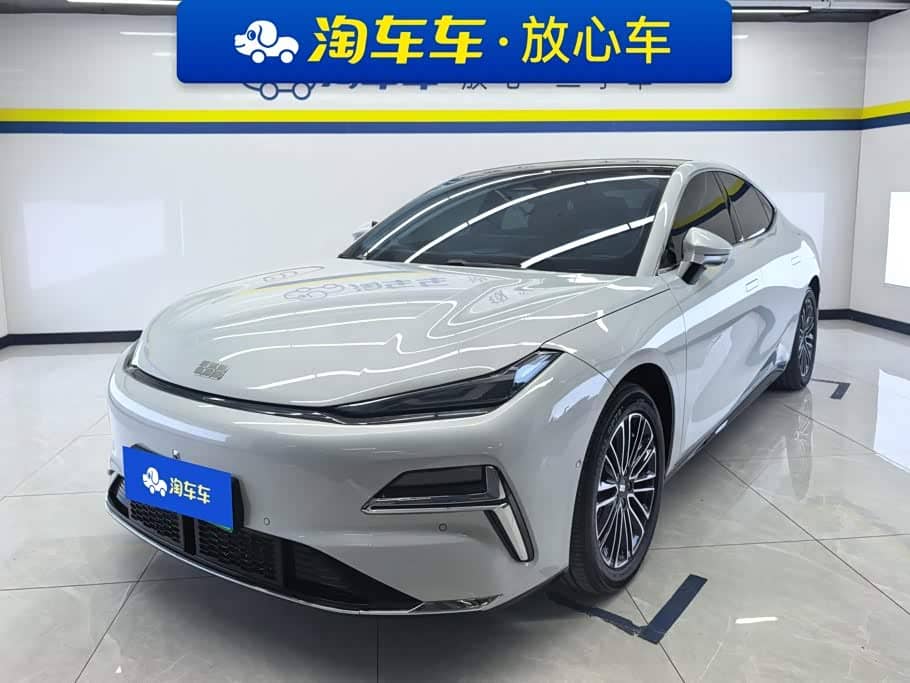 Geely Galaxy Galaxy Xingyao 8