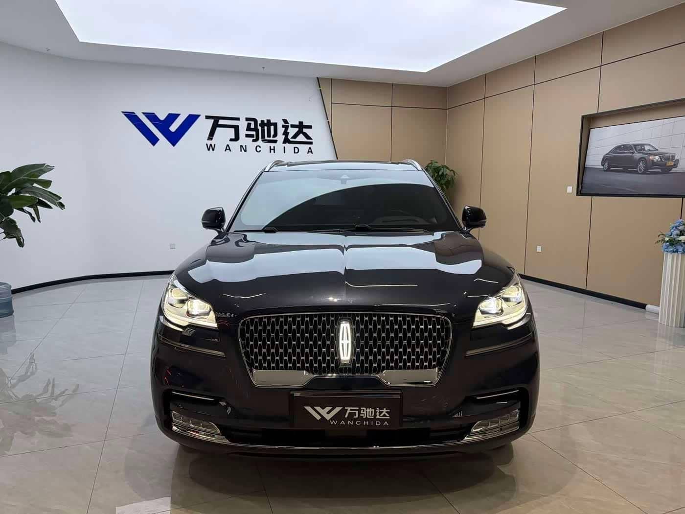Lincoln Aviator